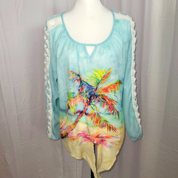 🦜🦜3/$25  Leoma Love Grove Pullover - Picture 1 of 8